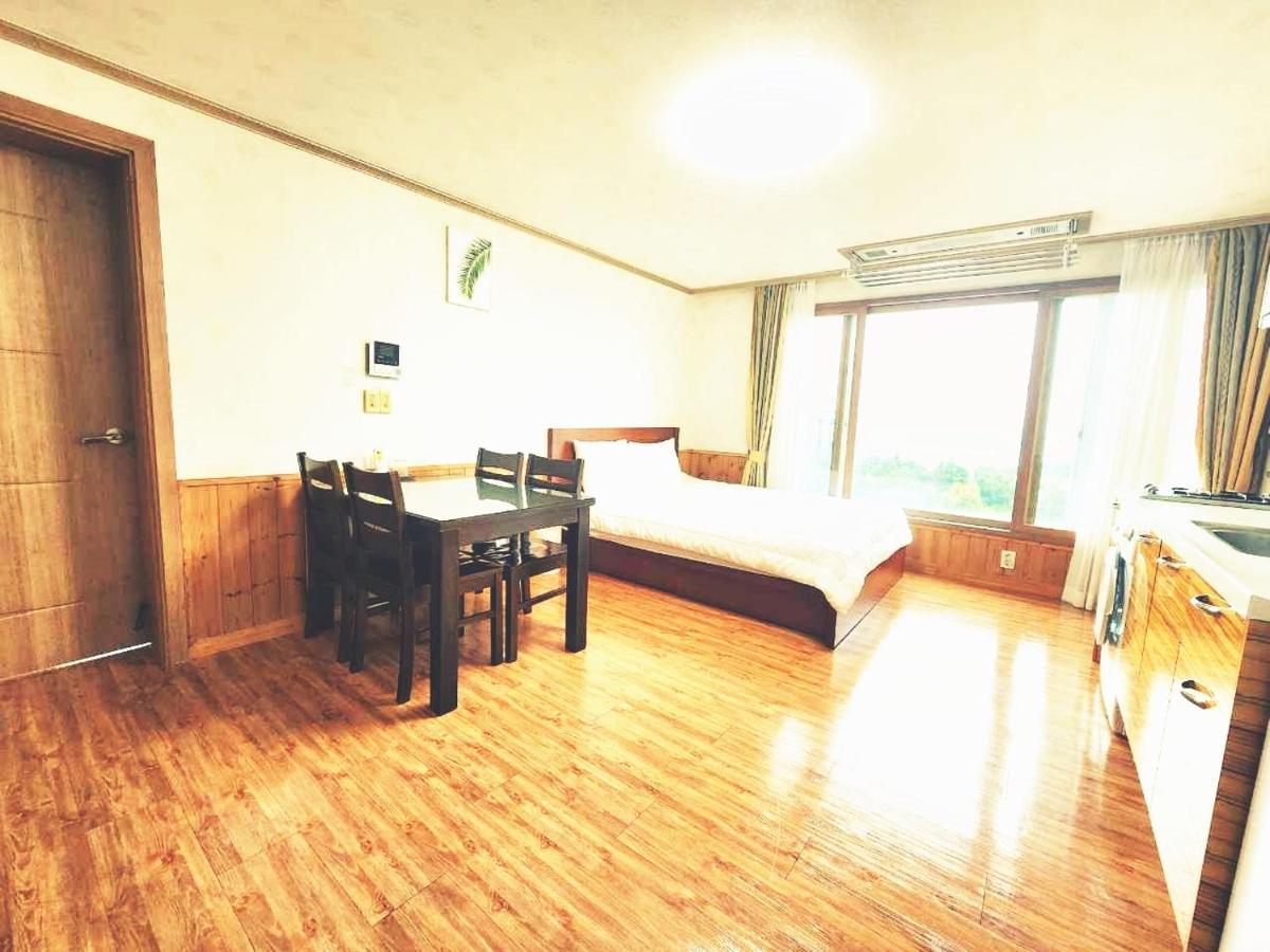 Villa Jungmun Haesung Parktel Seogwipo Exterior foto